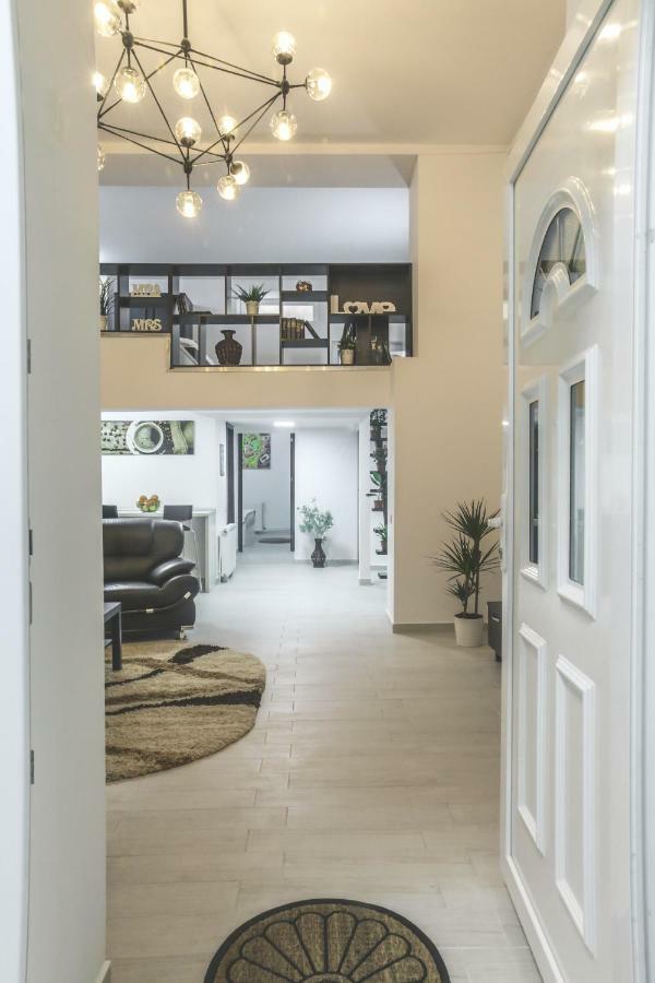 Victoria Duplex Apartament Apartment Bucharest Exterior photo